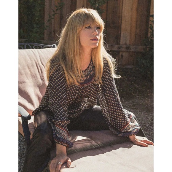 Doen Manzanita Blouse Size Medium 100% Silk Navy Blue Black Top Boho - Picture 15 of 17